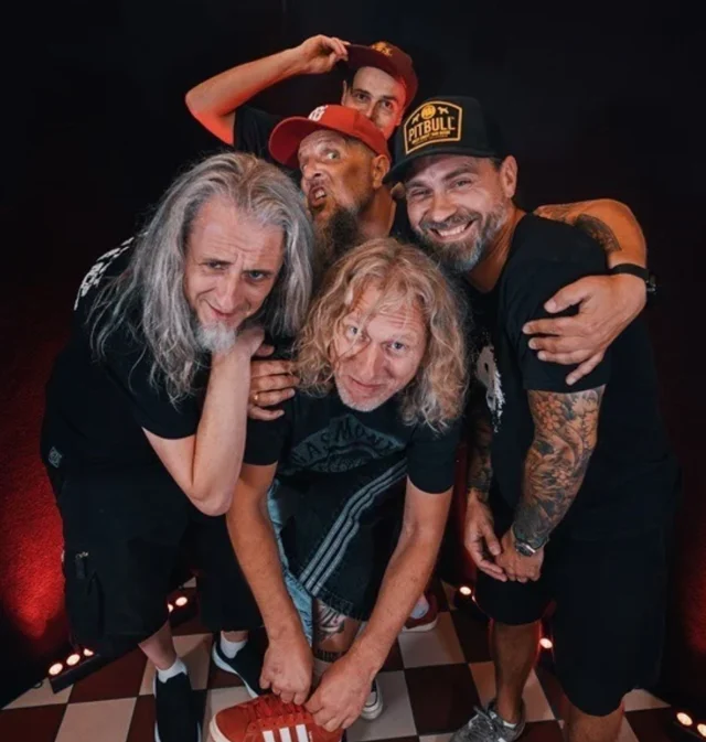 Luxtorpeda - "Szukamy guza"